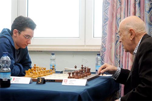 Корчной побеждает супергроссмейстера Фабиано Каруану (рейтинг на тот момент 2720), четвертого шахматиста планеты
