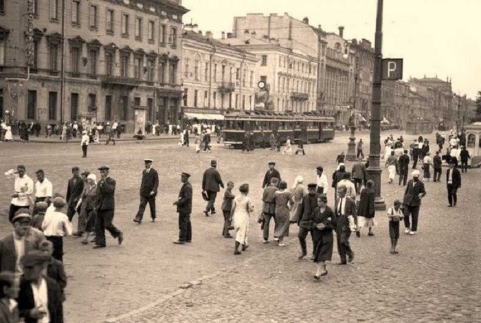 Ретро фотографии Ленинграда и ленинградцев 1920-30-х годов прошлого века