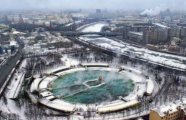 10 грандиозных объектов, которые построили, чтобы затем сломать
